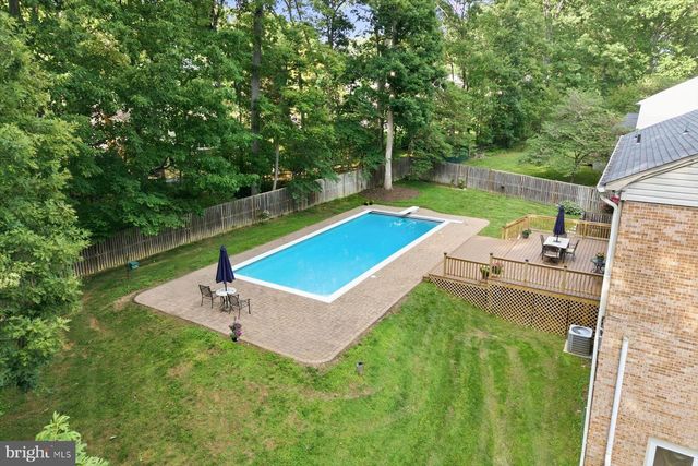 11152 POWDER HORN DR, Potomac, MD 20854