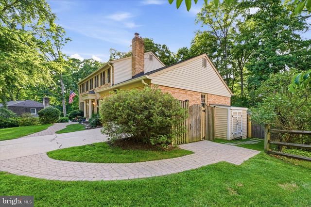 11152 POWDER HORN DR, Potomac, MD 20854
