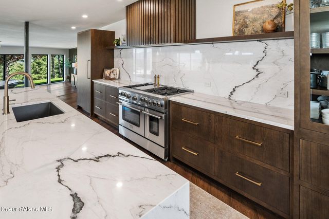 7801 W Eagle Ridge Rd, Coeur D'alene, ID 83814