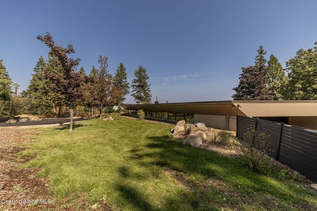 7801 W Eagle Ridge Rd, Coeur D'alene, ID 83814