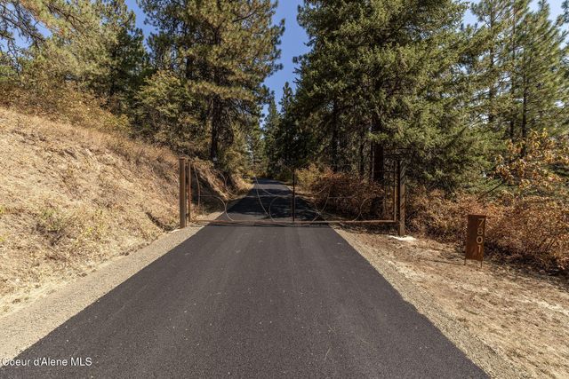 7801 W Eagle Ridge Rd, Coeur D'alene, ID 83814