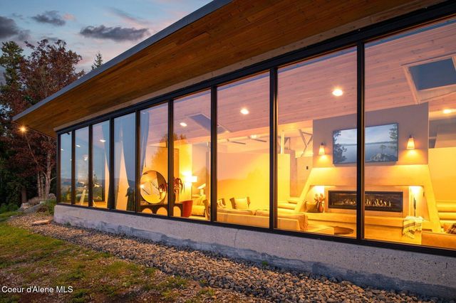 7801 W Eagle Ridge Rd, Coeur D'alene, ID 83814