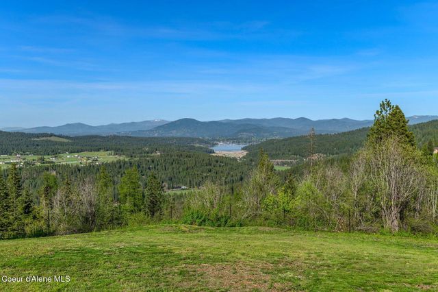 7801 W Eagle Ridge Rd, Coeur D'alene, ID 83814