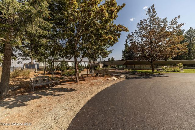 7801 W Eagle Ridge Rd, Coeur D'alene, ID 83814