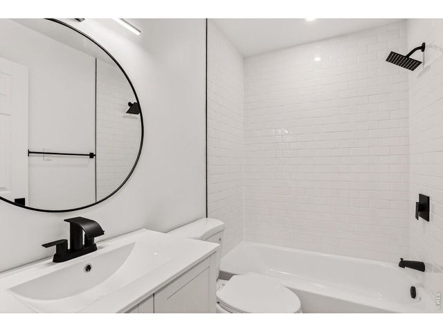 1618 Longbow Ct, Lafayette, CO 80026