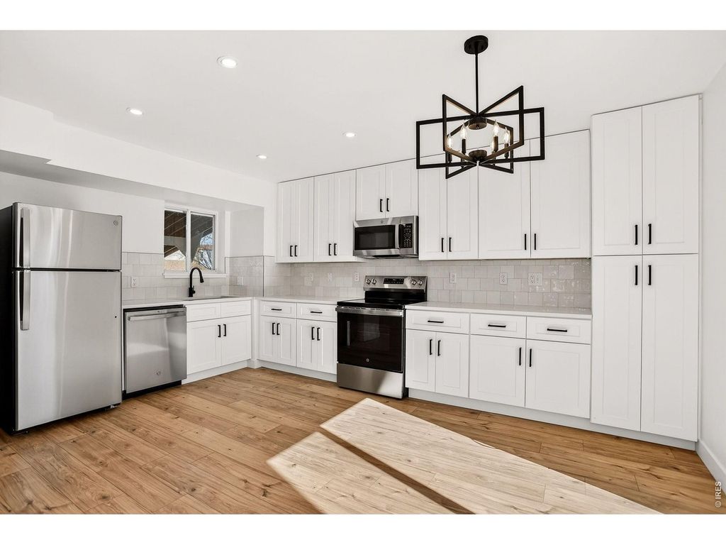 1618 Longbow Ct, Lafayette, CO 80026