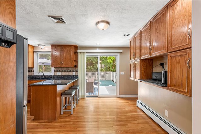 8 Palmer Street, Smithfield, RI 02828