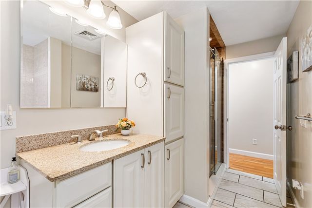 8 Palmer Street, Smithfield, RI 02828