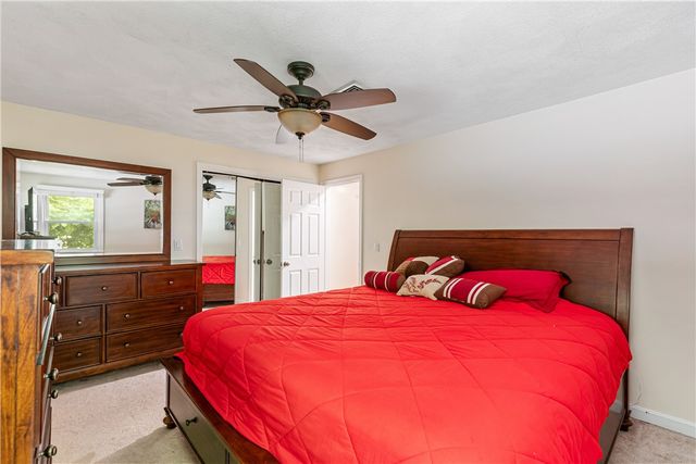8 Palmer Street, Smithfield, RI 02828