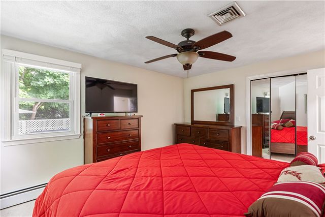 8 Palmer Street, Smithfield, RI 02828