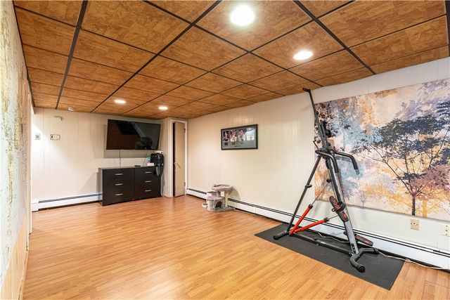 8 Palmer Street, Smithfield, RI 02828