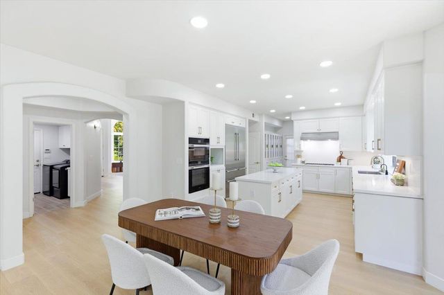 18922 Congress Junction Court, Saratoga, CA 95070