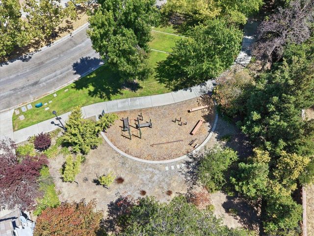 18922 Congress Junction Court, Saratoga, CA 95070