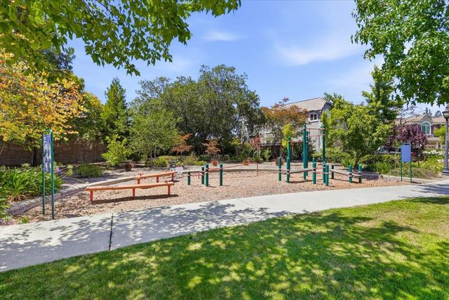 18922 Congress Junction Court, Saratoga, CA 95070