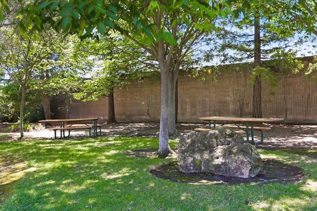 18922 Congress Junction Court, Saratoga, CA 95070