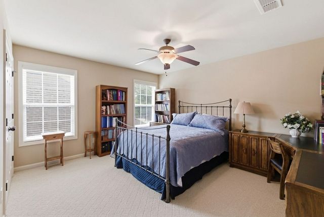 1097 Nealcrest Cir, Spring Hill, TN 37174