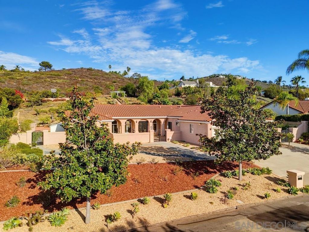 14326 Sandhill Road, Poway, CA 92064 — exterior