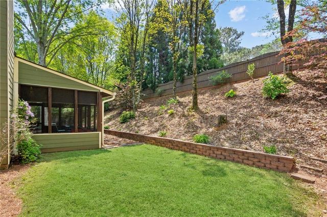 2267 Howell Farms Trail, Acworth, GA 30101