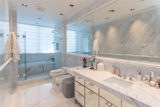 17475 Collins Avenue 1602, Sunny Isles Beach, FL 33160