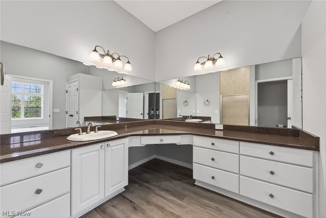 330 Blossom Lane, Orange, OH 44022