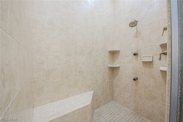 330 Blossom Lane, Orange, OH 44022