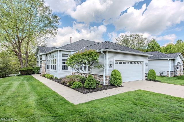 330 Blossom Lane, Orange, OH 44022