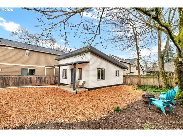 7630 N DRUMMOND Ave, Portland, OR 97217