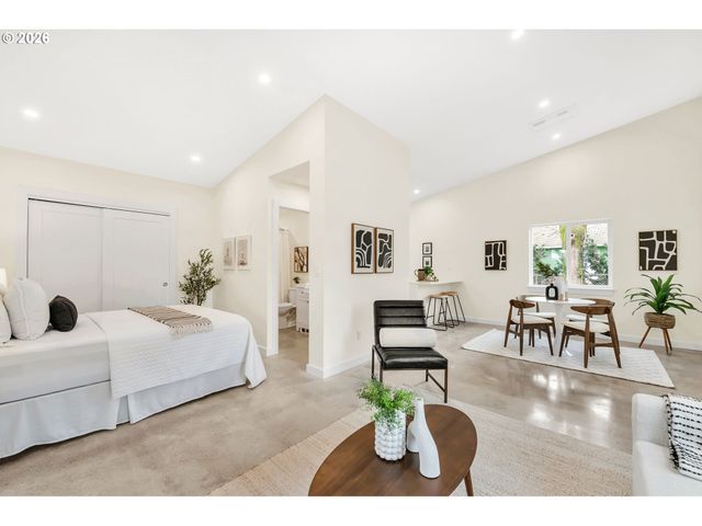 7630 N DRUMMOND Ave, Portland, OR 97217