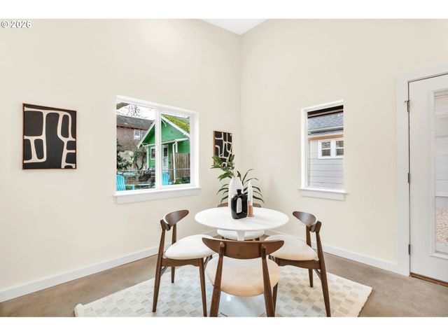 7630 N DRUMMOND Ave, Portland, OR 97217