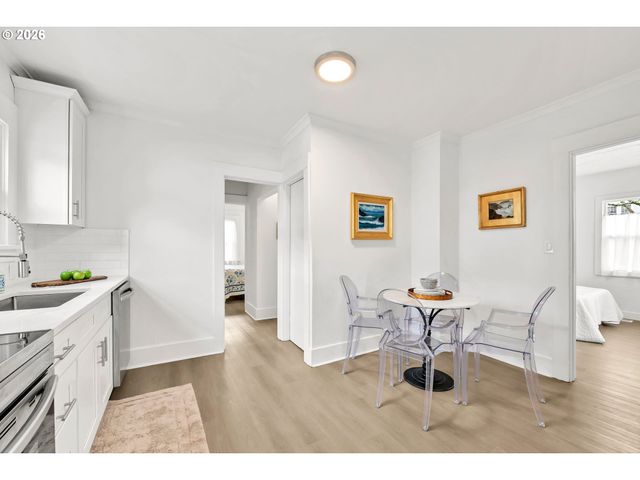 7630 N DRUMMOND Ave, Portland, OR 97217