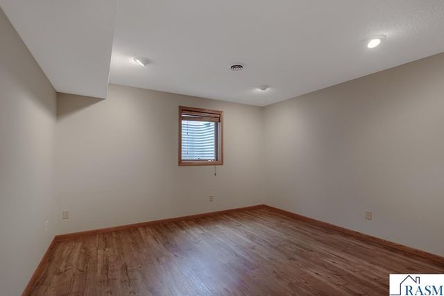 109 Creative Court, Mankato, MN 56001