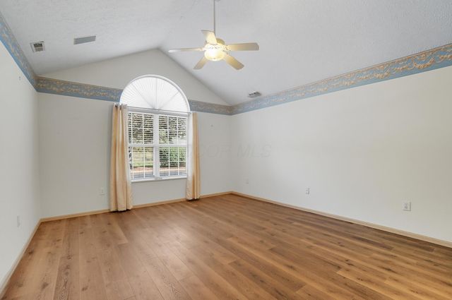 66 Abbeycross Lane, Westerville, OH 43082