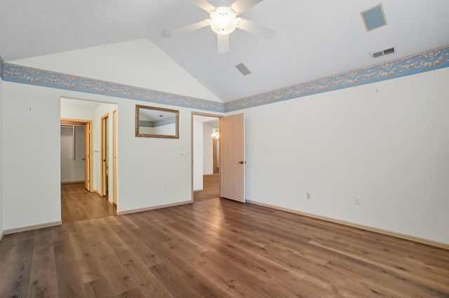 66 Abbeycross Lane, Westerville, OH 43082