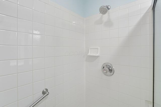 66 Abbeycross Lane, Westerville, OH 43082