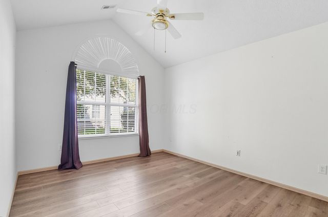 66 Abbeycross Lane, Westerville, OH 43082