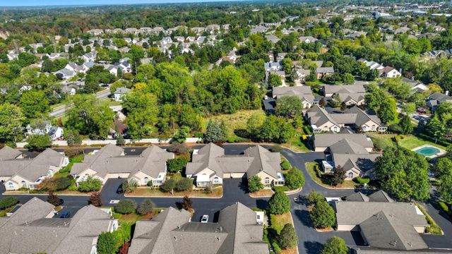 66 Abbeycross Lane, Westerville, OH 43082