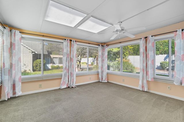 66 Abbeycross Lane, Westerville, OH 43082