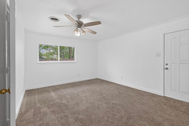 1001 Pioneer Road, Mesquite, TX 75149