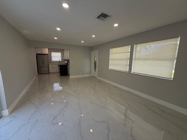 920 NE 50th Street, Pompano Beach, FL 33064