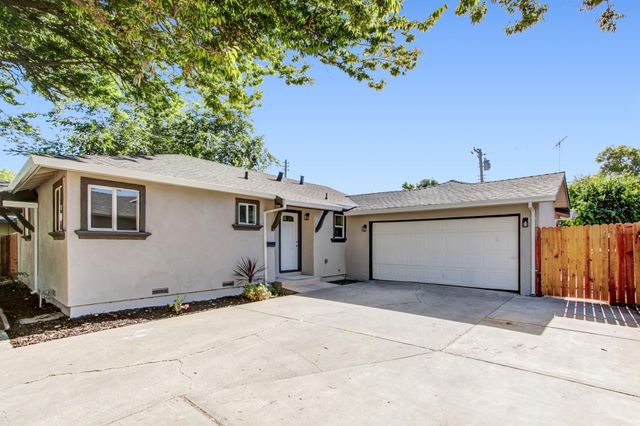 6691 21st St, Sacramento, CA 95822