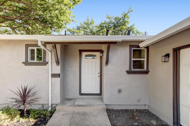 6691 21st St, Sacramento, CA 95822