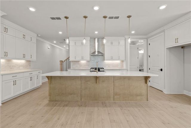 5683 Broad River View 440, Peachtree Corners, GA 30092