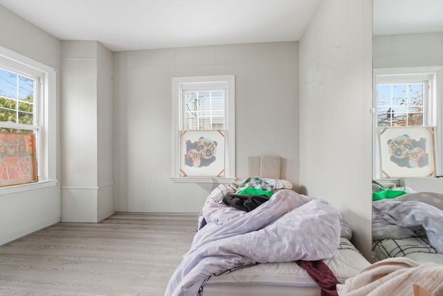 8 Laurel St, Whitman, MA 02382