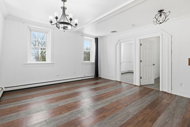 8 Laurel St, Whitman, MA 02382