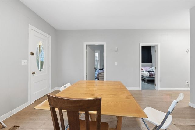 8 Laurel St, Whitman, MA 02382