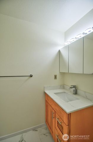 2413 Westlake Drive SE, Lacey, WA 98503