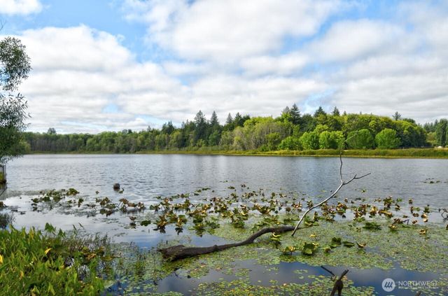 2413 Westlake Drive SE, Lacey, WA 98503