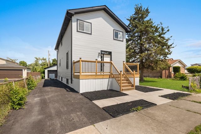 15355 7th Avenue, Phoenix, IL 60426