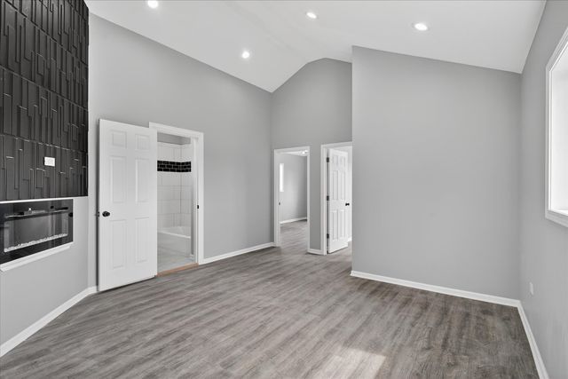 15355 7th Avenue, Phoenix, IL 60426