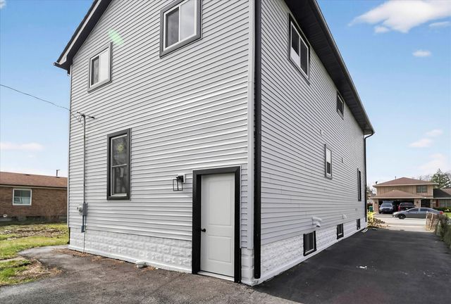 15355 7th Avenue, Phoenix, IL 60426